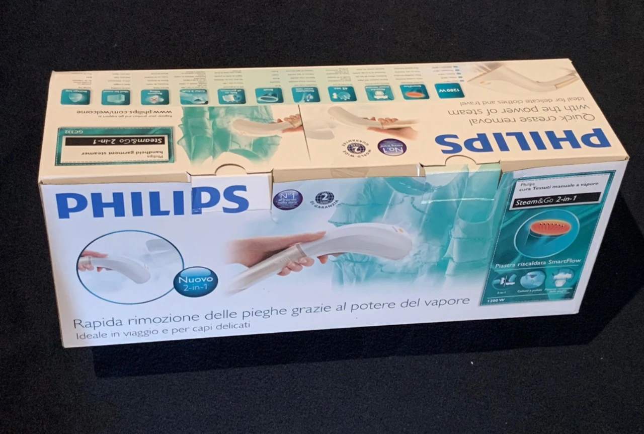 Philips electric handheld steamer with instruction manual – photo 9